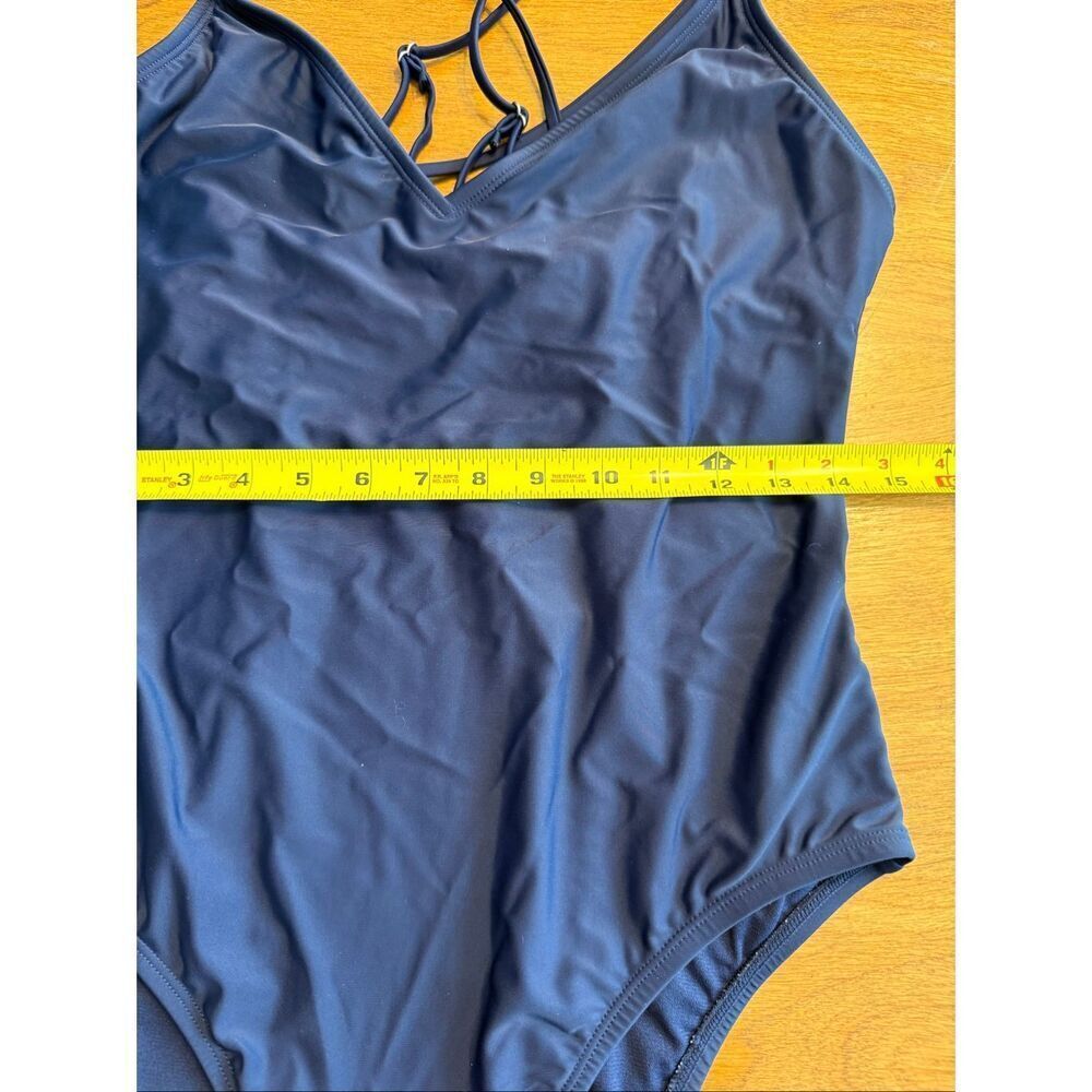 Hurley Women's V-Neck Strappy Crisscross Back One Piece Swimsuit Navy Size XL - Picture 8 of 8